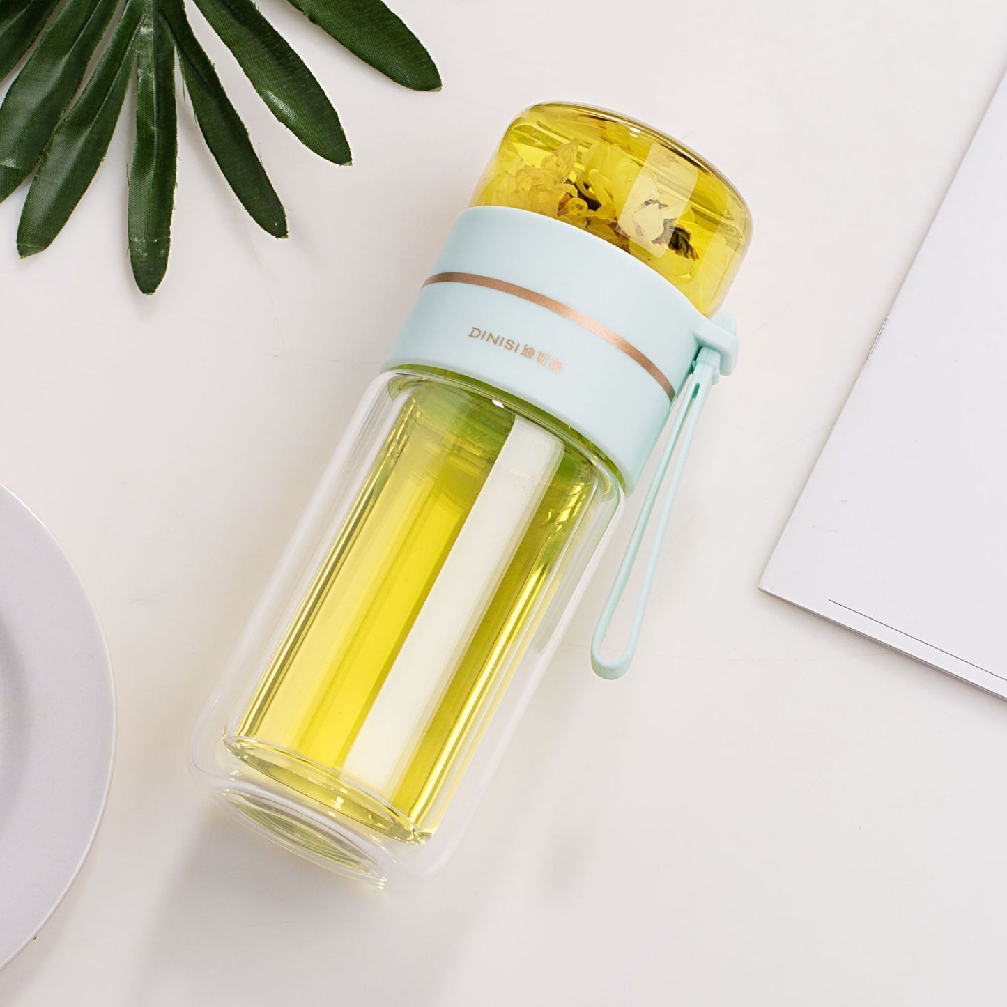 Bouteille d'eau en verre avec filtre infuseur à thé séparation du thé bouteille en verre à Double paroi étanche /Glass Water Bottle With Tea Infuser Filter Tea Separation Double Wall Glass Bottle Leakproof Water Bottle